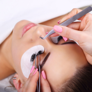 best eyelash extension in Noida Krazia salonbest eyelash extension in Noida Krazia salon